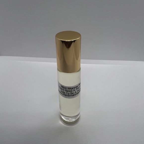 ( SOLD OUT) I don’t need a prince by my side to be a princess ( TYPE) perfume - Picture 2 of 3